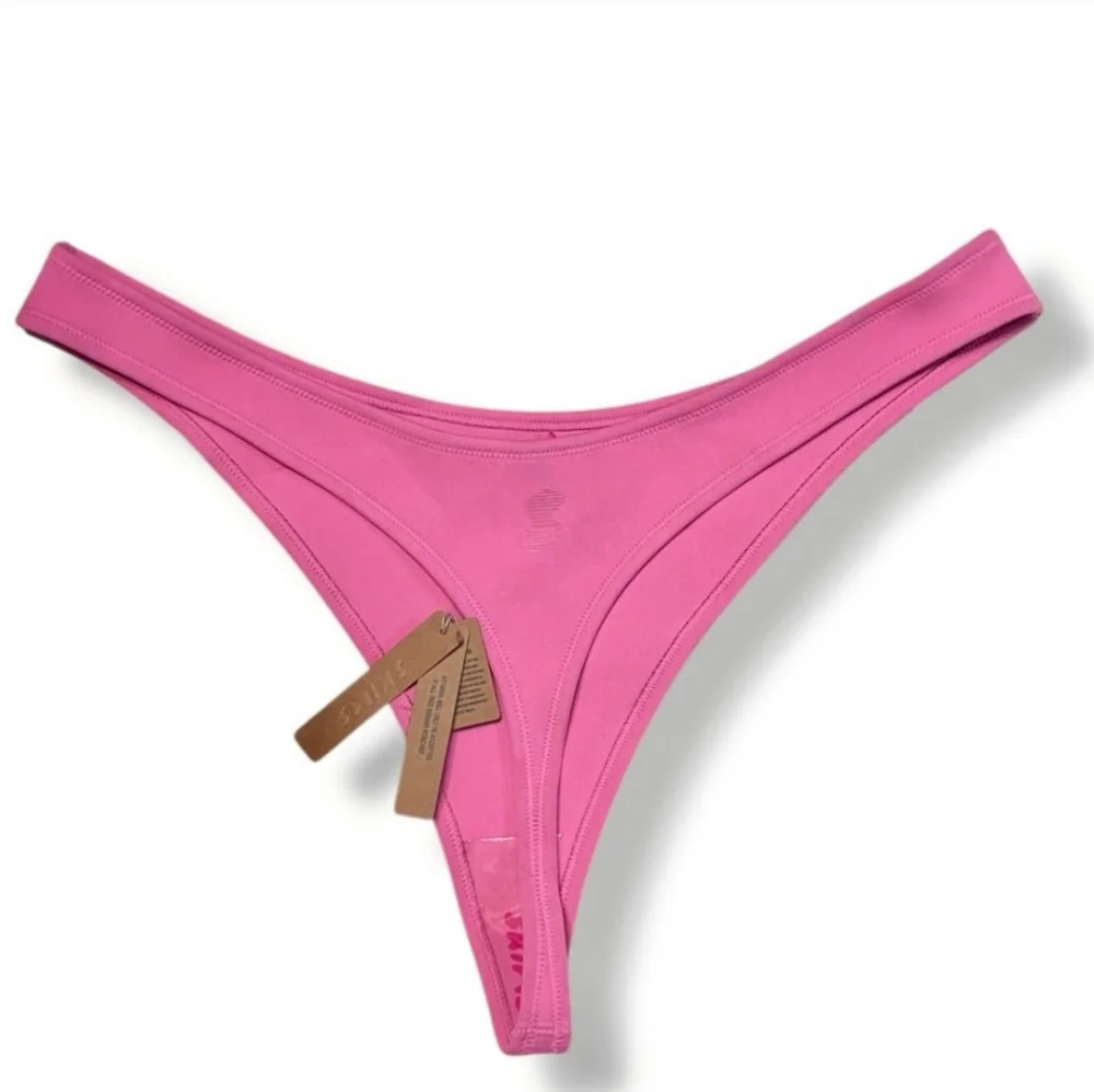 SKIMS Signature Swim Thong Bikini Bottom Pink NWT!